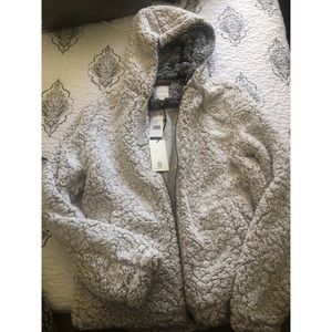 Thread and supply Brandon fleece
